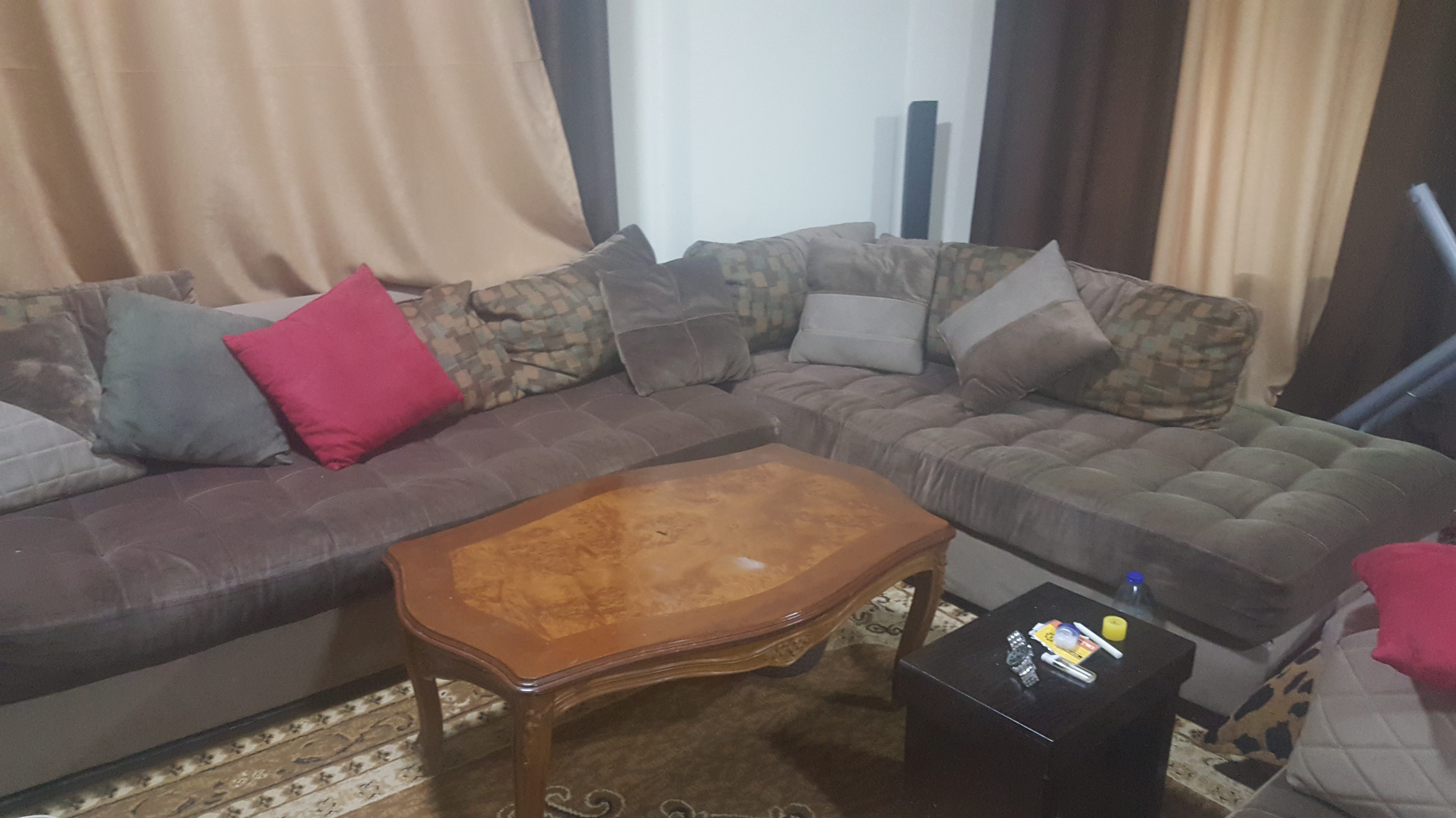 طقم كورنر
لا تنسَ أنك شاهدت هذا الإعلان في عنكبوت
كورنر للبيع مستععل بحاجة دراي كلين قوي ويتح...
