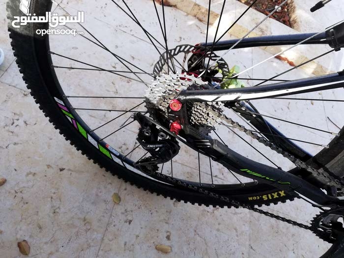 دراجة ماونتن بايك للبيع نوع merida سنة الصنع 2015
لا تنسَ أنك شاهدت هذا الإعلان في عنكبوت
درا...