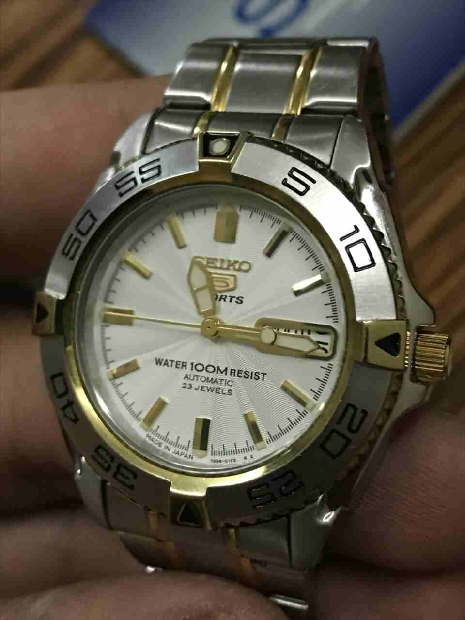 ساعه 5 seiko اوتوماتيك اصليه جديده
لا تنسَ أنك شاهدت هذا الإعلان في عنكبوت
ساعه سيكو 5 seiko اصلي...
