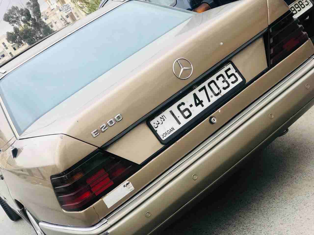 مرسيدس بطة موديل 90 فل كامل اتومتك وبسعرررررررر مغررررررري 0786678620
لا تنسَ أنك شاهدت هذا الإعلان في عنكبوت...