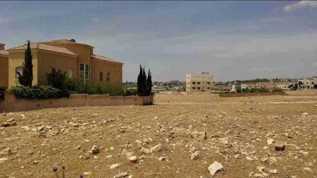 جنوب عمان 610م ابو دبوس
لا تنسَ أنك شاهدت هذا الإعلان في عنكبوت
أرض للبيع ، جنوب عمان ، ابو دبوس...