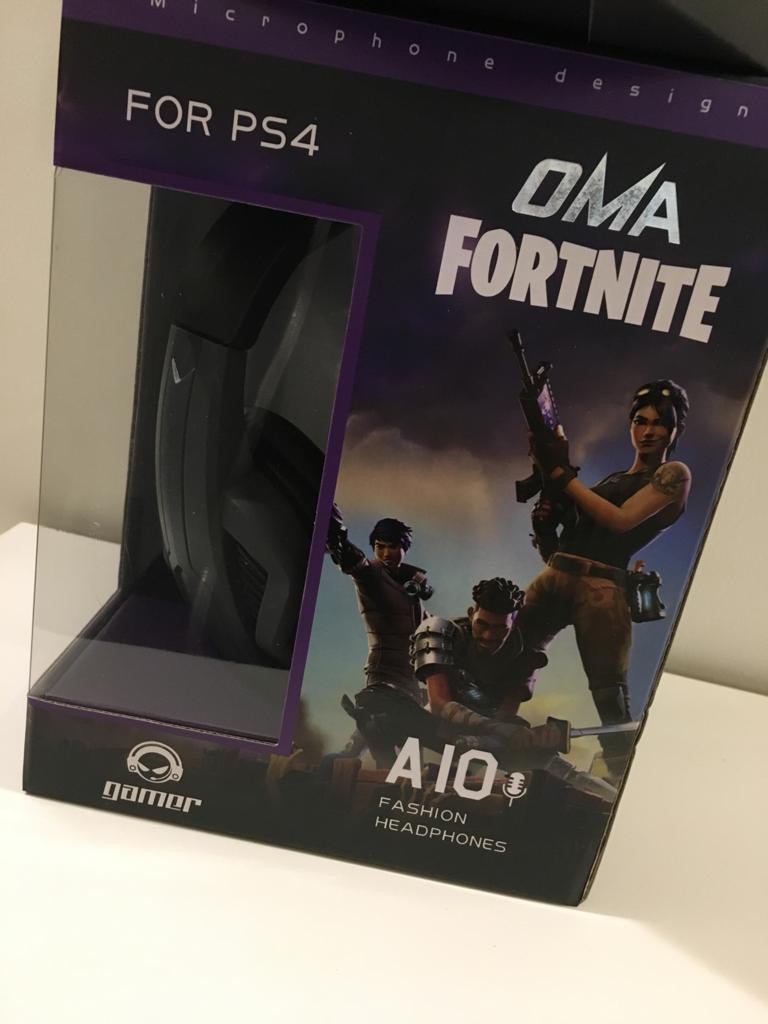 سماعات فورت نايت
لا تنسَ أنك شاهدت هذا الإعلان في عنكبوت
سماعات فورت نايت الجديدة
بلونين اخض...