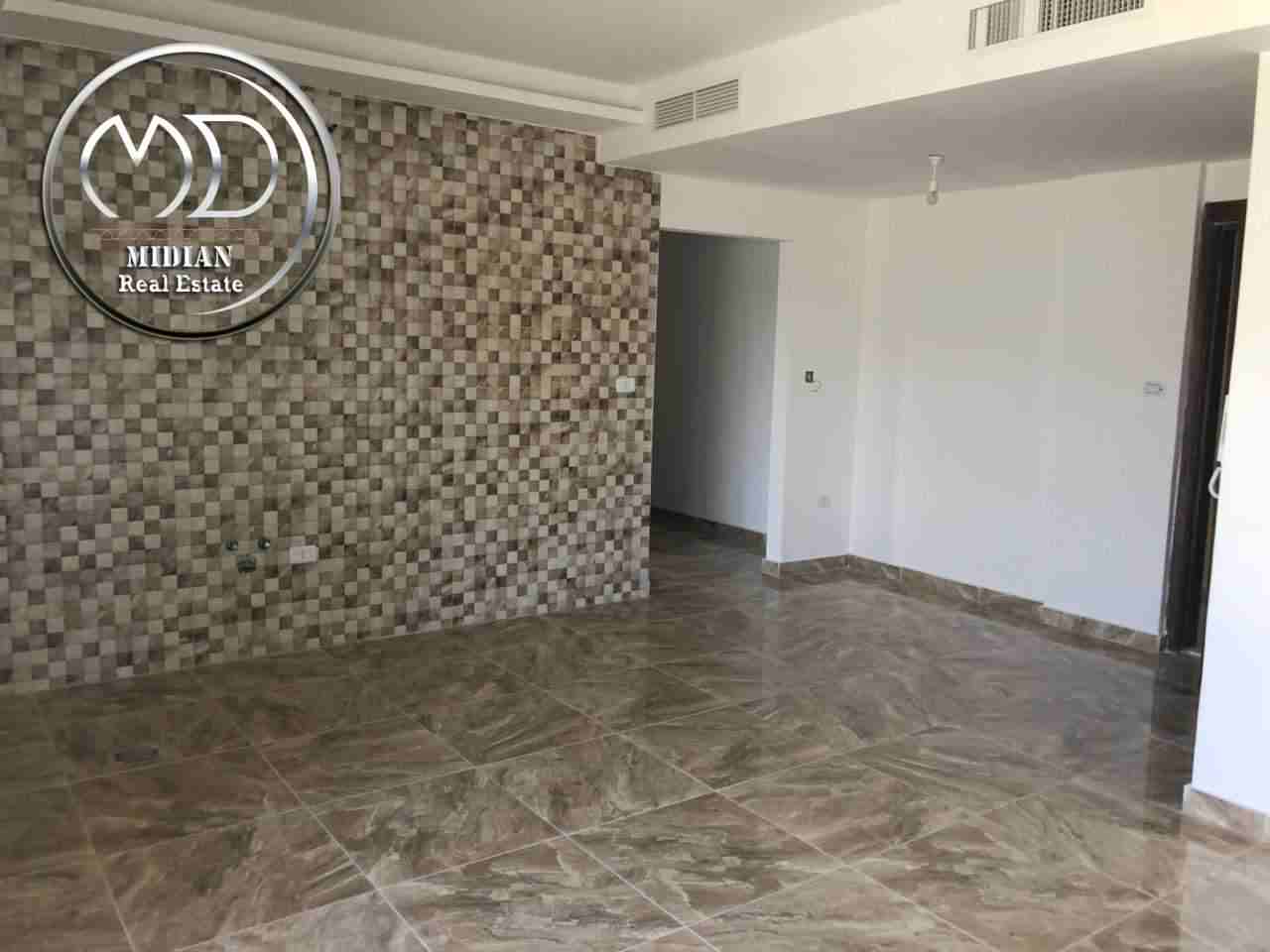 شقق جديدة للبيع الامير راشد قرب شارع عبد الله غوشه 90م ارضي وطوابق باسعار مناسبه .
لا تنسَ أنك شاهدت هذا الإعلان في عنكبوت...