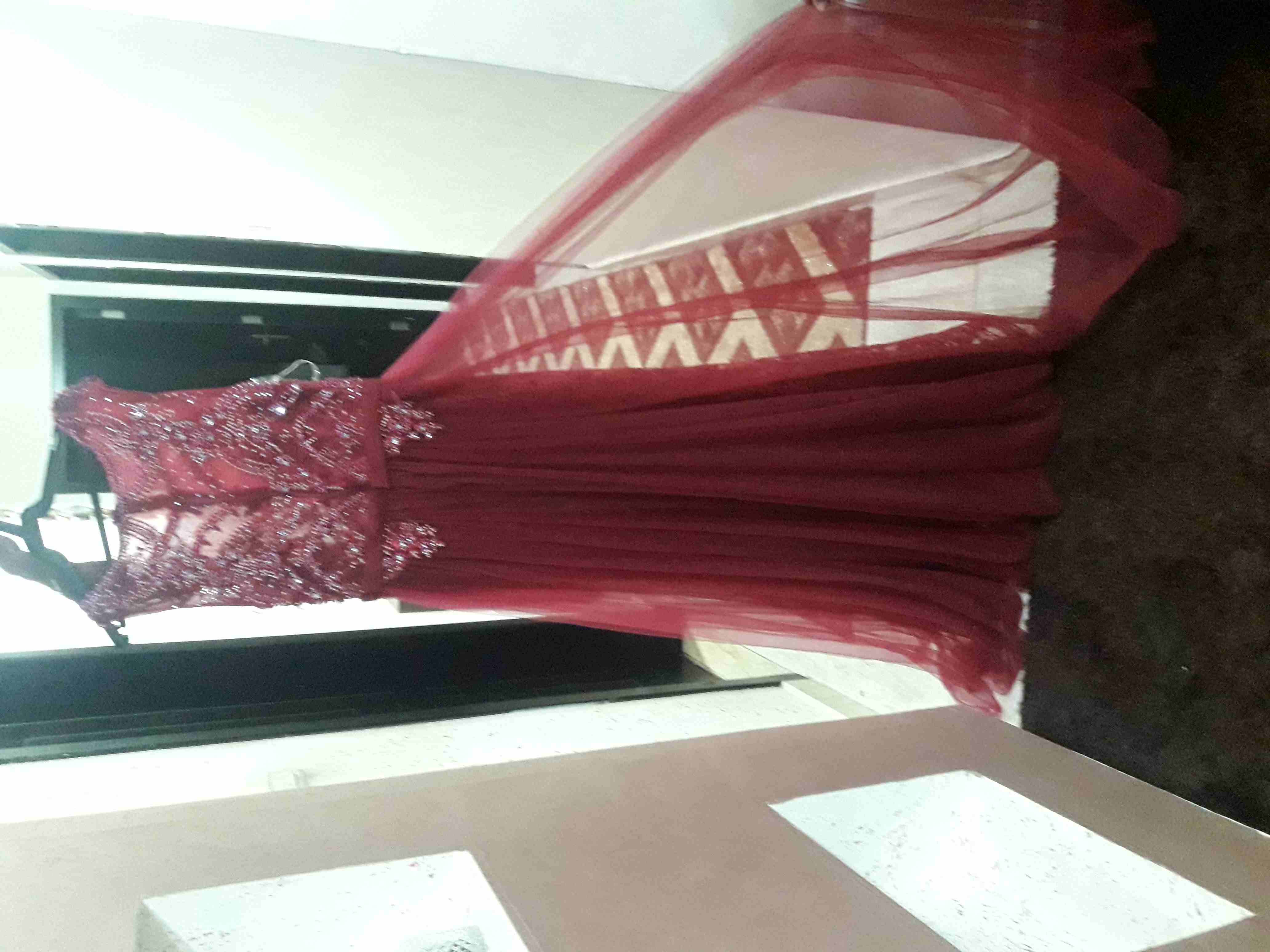 فستان خمري للبيع اي استفسار 0796475162تفصيل
لا تنسَ أنك شاهدت هذا الإعلان في عنكبوت
برده لبسه مره...