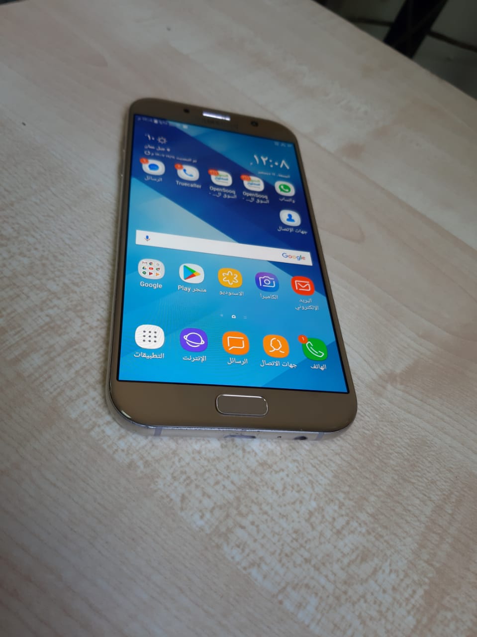 samsung A7 2017 Galaxy                                            


	 				لا تنسَ أنك شاهدت هذا الإعلان في عنكبوت            
	 				
                                ram 3
32 gig
fast charing...