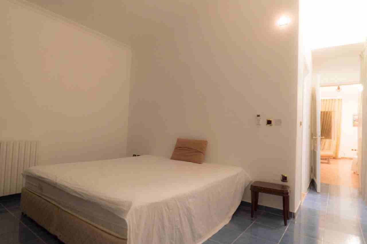 Luxury furnished villa for rent - daily, weekly and monthly - in Abdoun
لا تنسَ أنك شاهدت هذا الإعلان في عنكبوت...