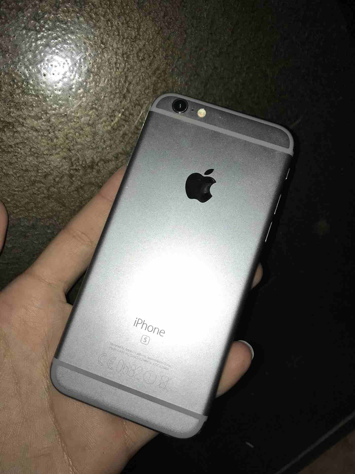 iphone 6s 16G
لا تنسَ أنك شاهدت هذا الإعلان في عنكبوت
للبيع فقط
بدون اغراض...