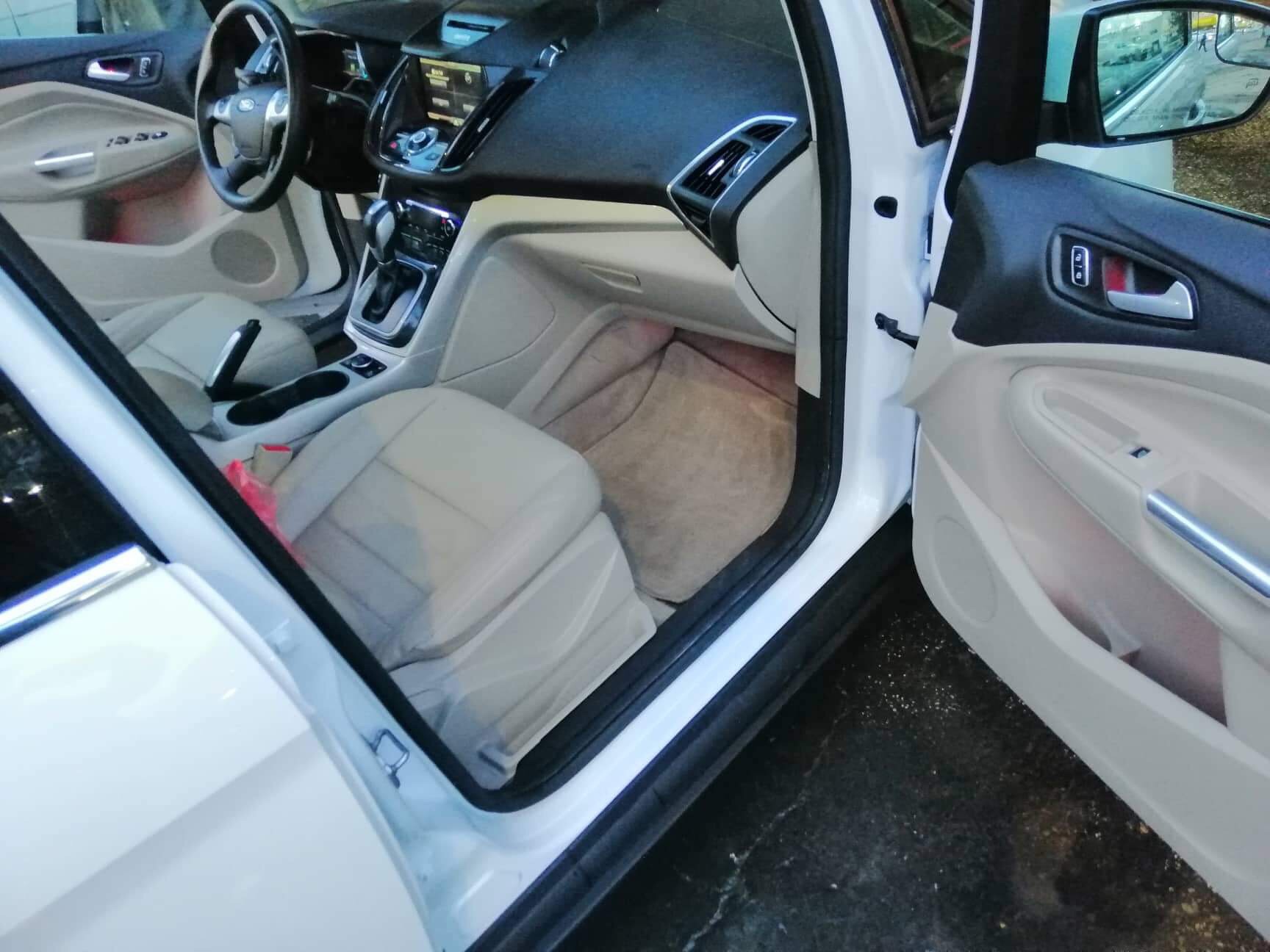 FORD C-MAX 2013 فورد سي ماكس ابيض                                            


	 				لا تنسَ أنك شاهدت هذا الإعلان في عنكبوت            
	 				
                                كاش فقط السعر نهائي...