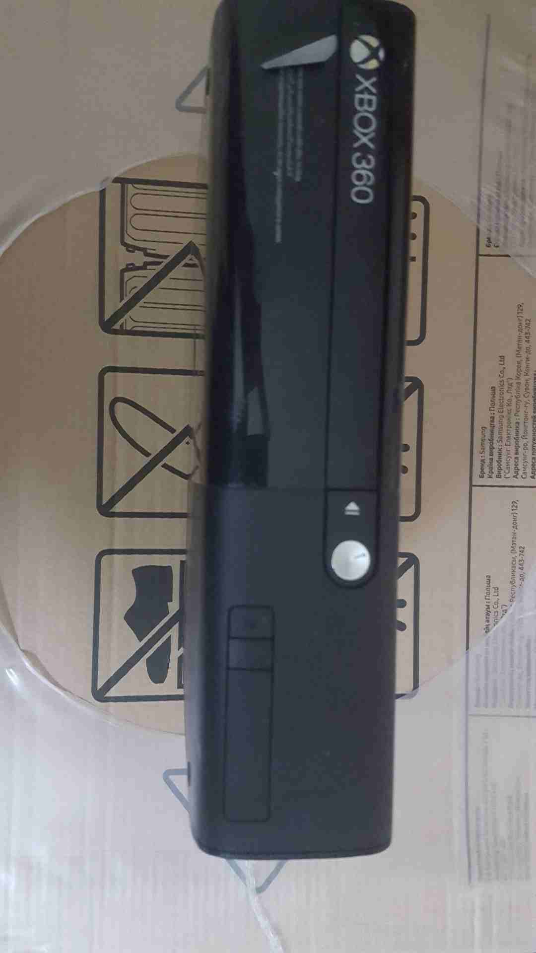 xbox 360 احدث اصدار معدله                                            


	 				لا تنسَ أنك شاهدت هذا الإعلان في عنكبوت            
	 				
                            xbox 360 عليها تقريبا 20 لعبه ف...