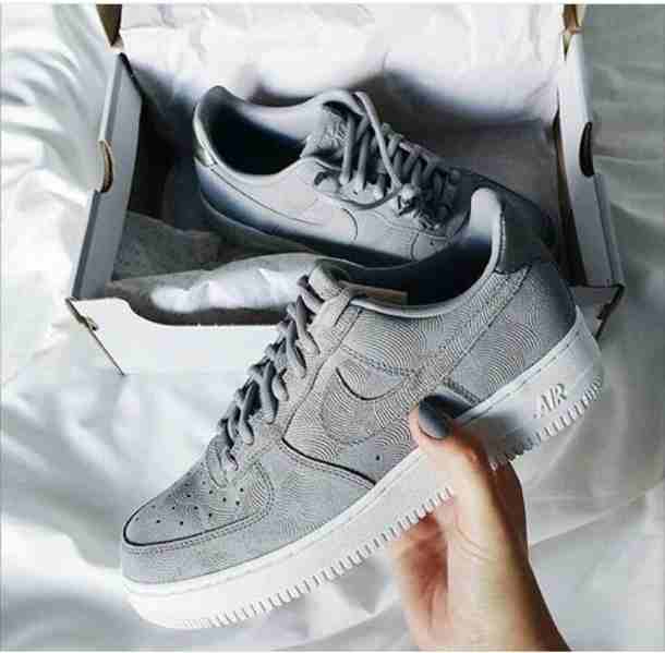شوز ماركة اديداس adidas  نايك nike .. وغيرها بأسعار جملة دون جمرك                                            


	 				لا تنسَ أنك شاهدت هذا الإعلان في عنكبوت...