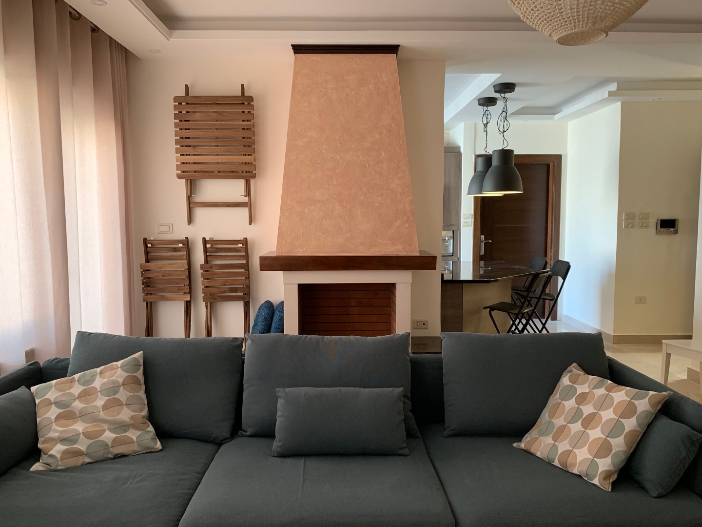 Fully Furnished 2BR Brand New Apartment near Cozmo 7th C
لا تنسَ أنك شاهدت هذا الإعلان في عنكبوت...