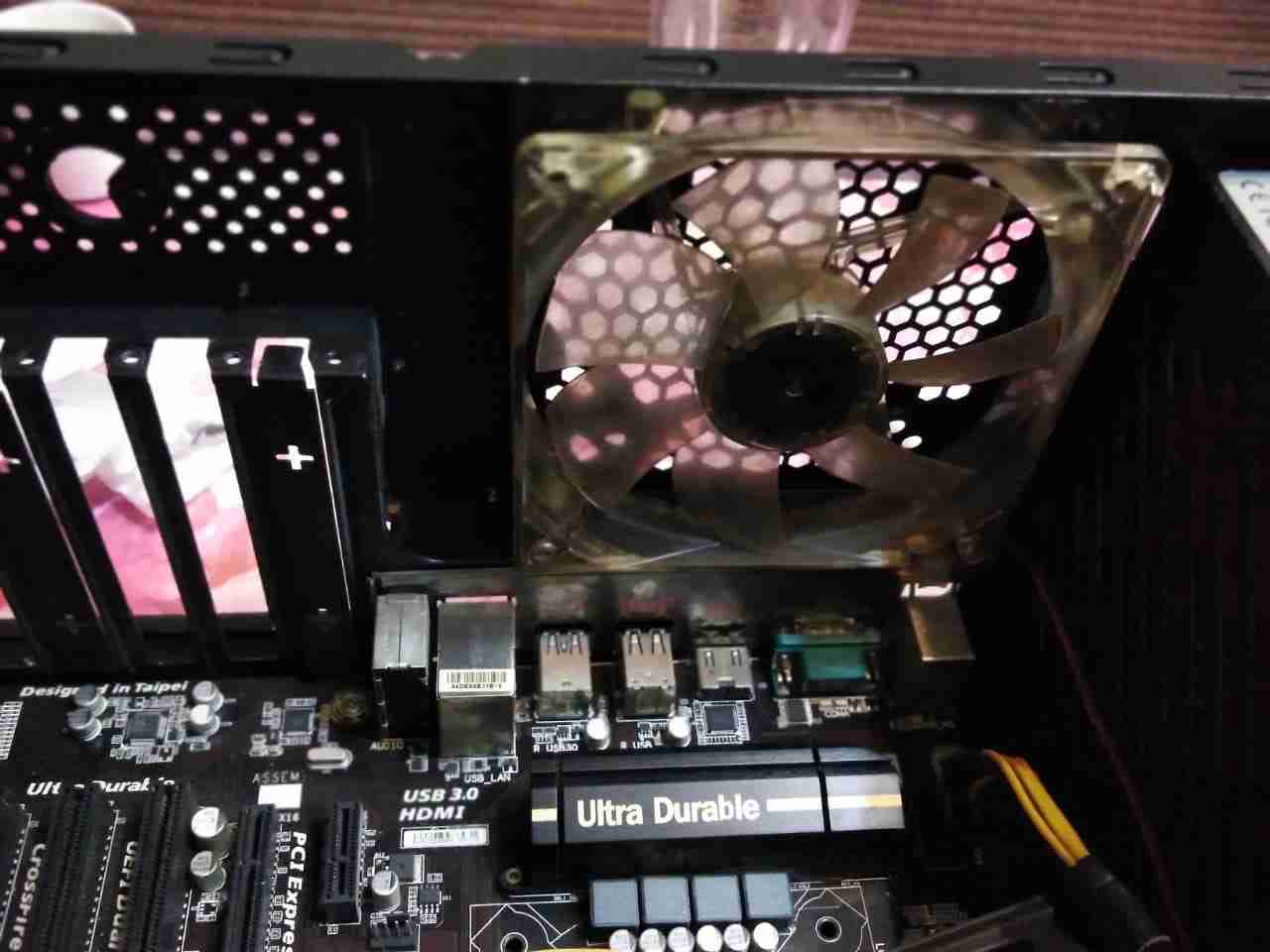 gaming i5
لا تنسَ أنك شاهدت هذا الإعلان في عنكبوت
المواصفات
core i5 4440
motherboard gigabyte...