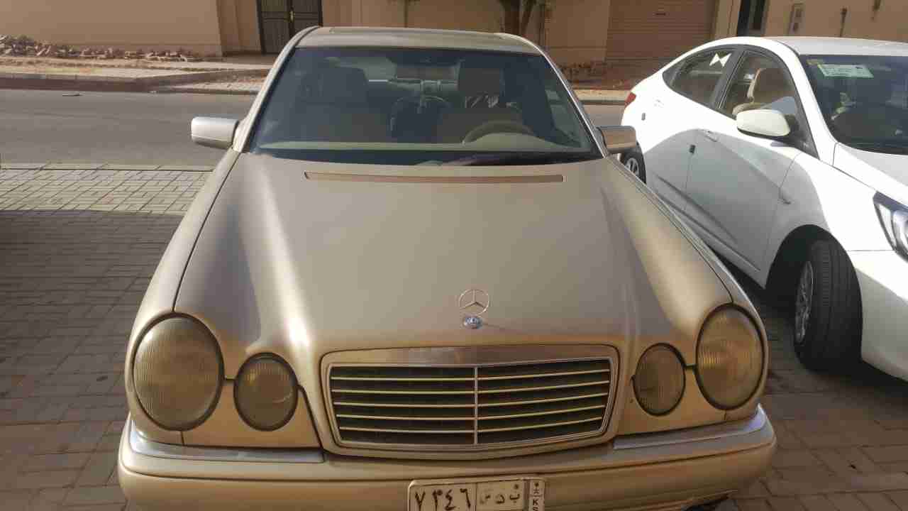 Mercedes E320 - Expat Owned non accidented family Car
لا تنسَ أنك شاهدت هذا الإعلان في عنكبوت...