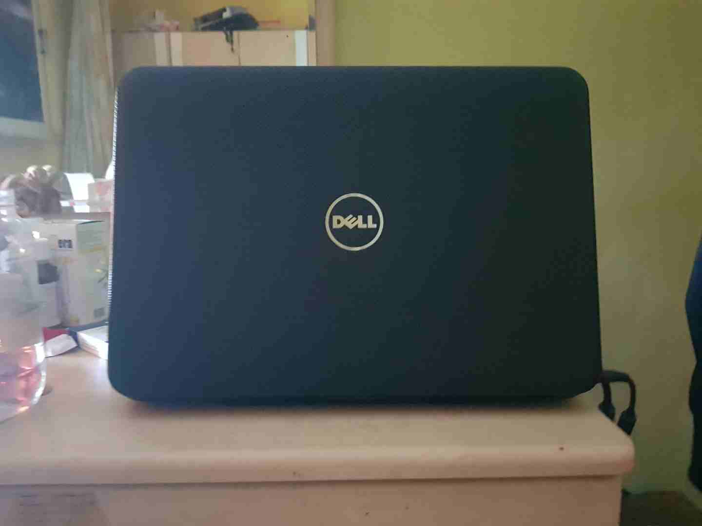 لابتوب - DELL - Inspiron                                            


	 				لا تنسَ أنك شاهدت هذا الإعلان في عنكبوت            
	 				
                            لابتوب ديل Inspiron -شاشه تاج تا...