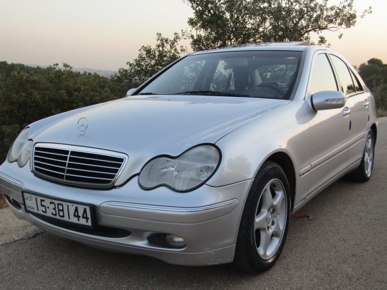 مرسيدس c200 موديل 2001 كومبرسر فل كامل بحالة ممتازة                                            


	 				لا تنسَ أنك شاهدت هذا الإعلان في عنكبوت            
	 				
                                م...