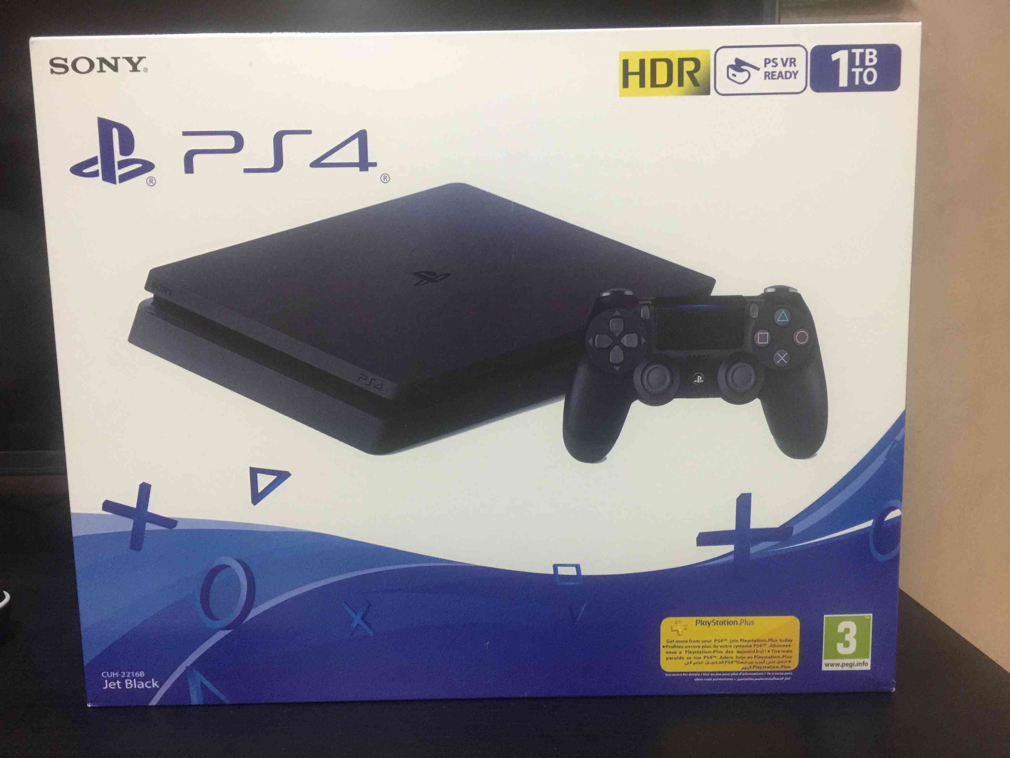 سوني بلايستيشن 4 سليم 1TB جديد                                            


	 				لا تنسَ أنك شاهدت هذا الإعلان في عنكبوت            
	 				
                                السلام عليكم
عندي سوني...