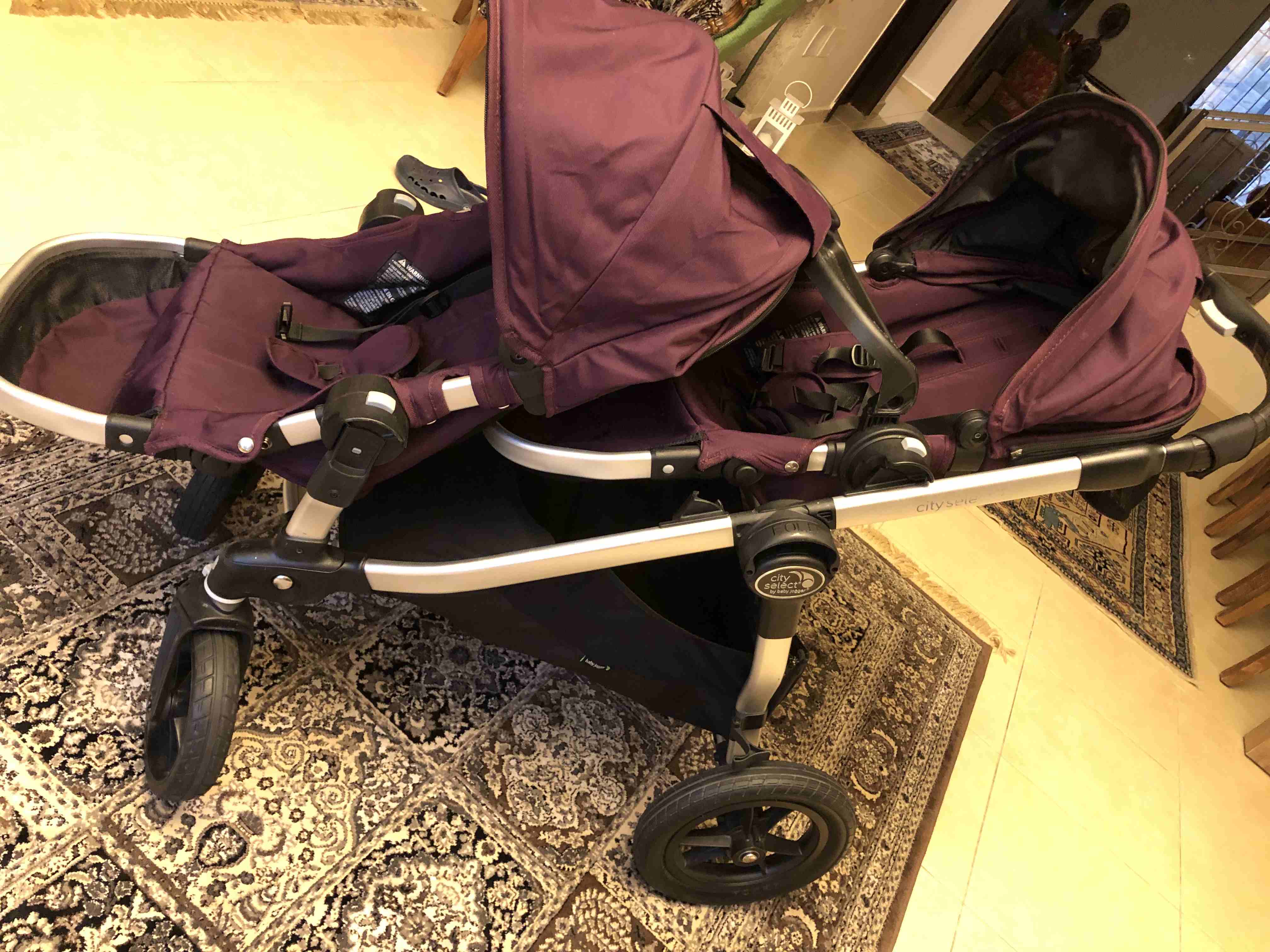 city select double stroller by baby jogger
لا تنسَ أنك شاهدت هذا الإعلان في عنكبوت
Very good cond...