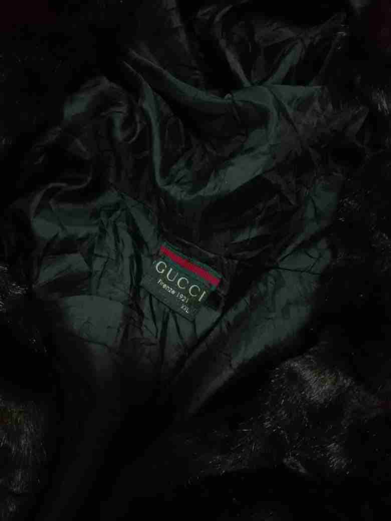 جاكيت GUCCI free size فرو اصلي من لندن                                            


	 				لا تنسَ أنك شاهدت هذا الإعلان في عنكبوت            
	 				
                            جاكيت فرو اصلي للا...