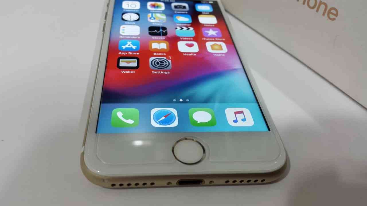 Iphone 7 32 GB ايفون 7 32 جيجا                                            


	 				لا تنسَ أنك شاهدت هذا الإعلان في عنكبوت            
	 				
                                ايفون 7 32 جيجا بحاله...