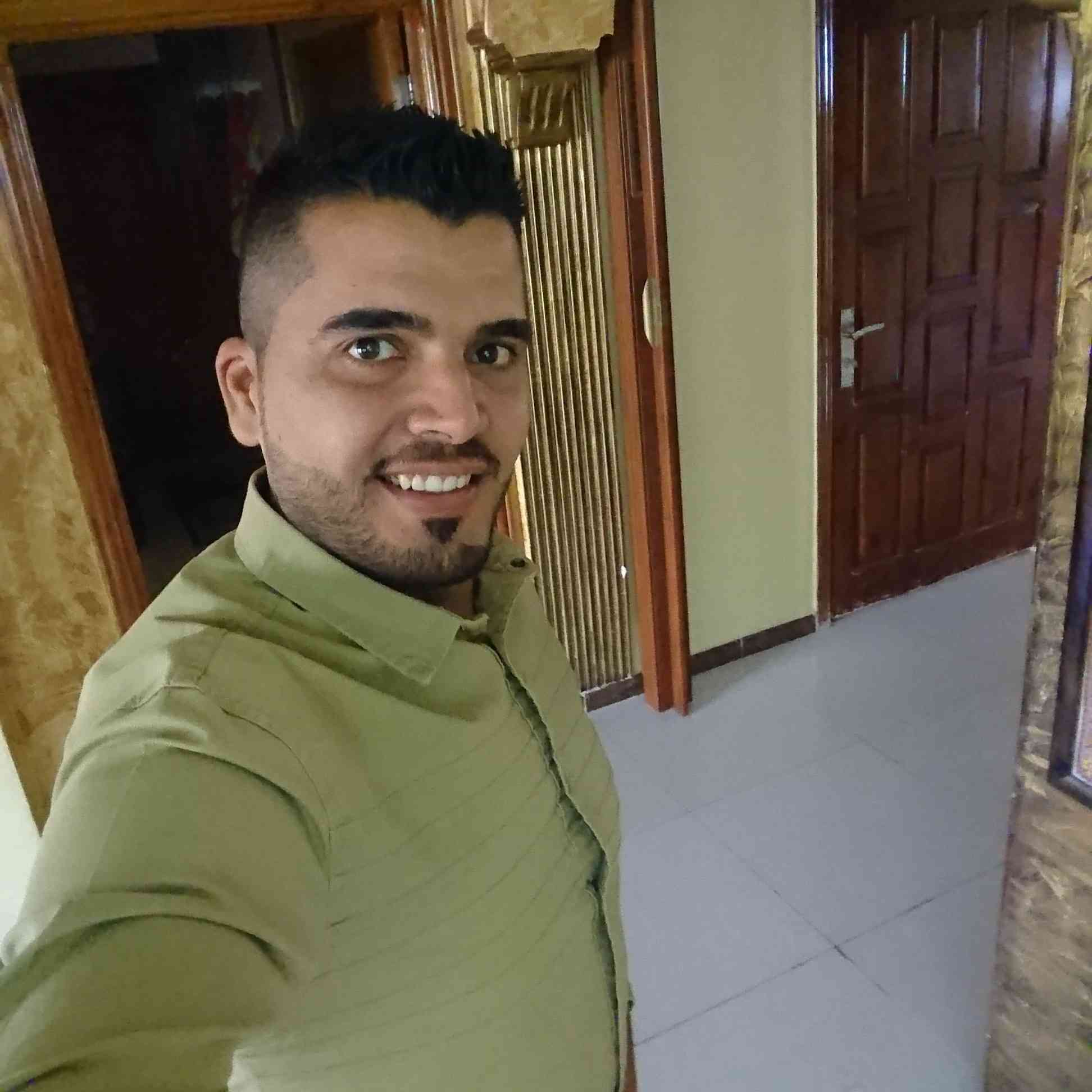 معمل طوب
لا تنسَ أنك شاهدت هذا الإعلان في عنكبوت
يوجد طوب بجميع المقاسات وطوب نخب وسعر ممتاز...