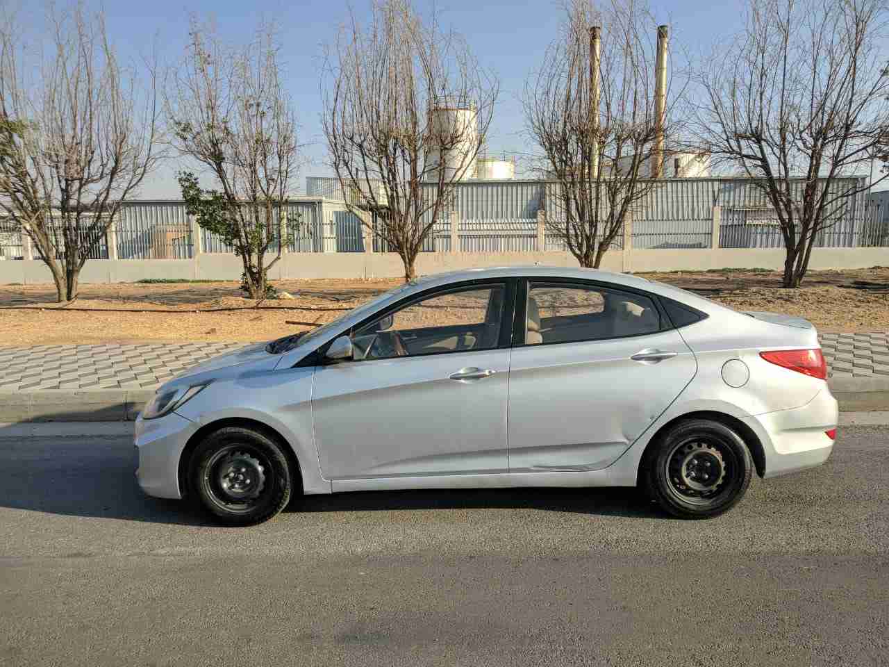 Hyundai Accent 2013
لا تنسَ أنك شاهدت هذا الإعلان في عنكبوت
هونداي اكسنت -
للبيع
فحص جديد...