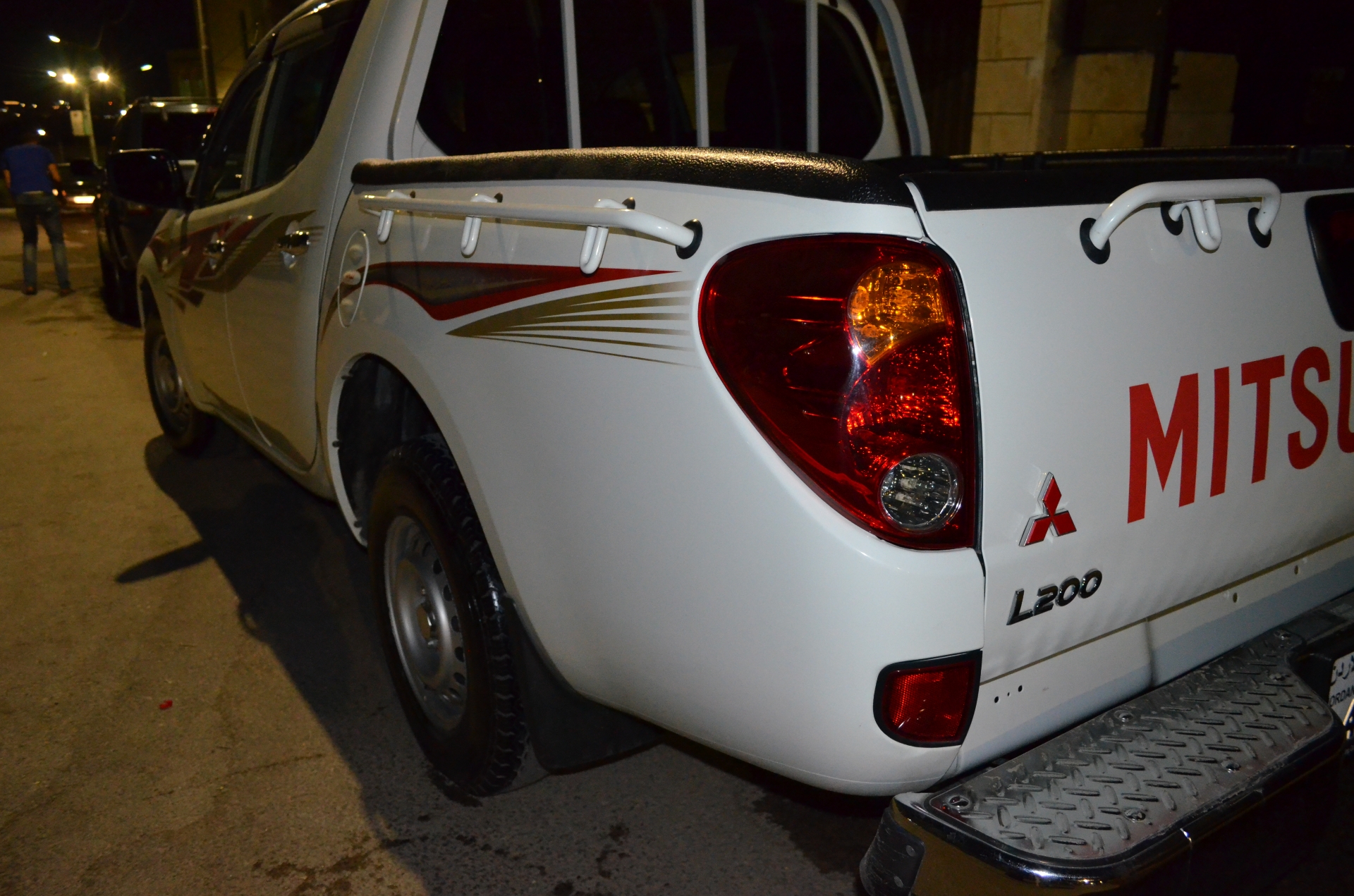 l200 بنزين من الوكاله ماشي 8 الف                                            


	 				لا تنسَ أنك شاهدت هذا الإعلان في عنكبوت            
	 				
                                بالصلاه ع النبي
ترخي...