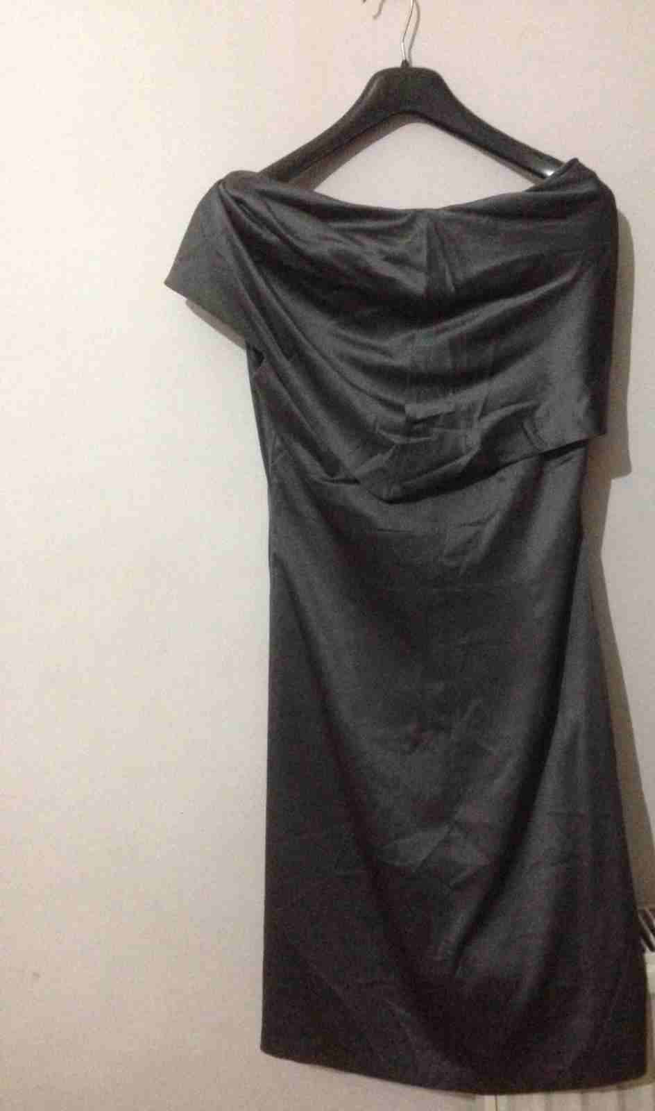 Off Shoulder Dress                                            


	 				لا تنسَ أنك شاهدت هذا الإعلان في عنكبوت            
	 				
                            استخدام مرة...