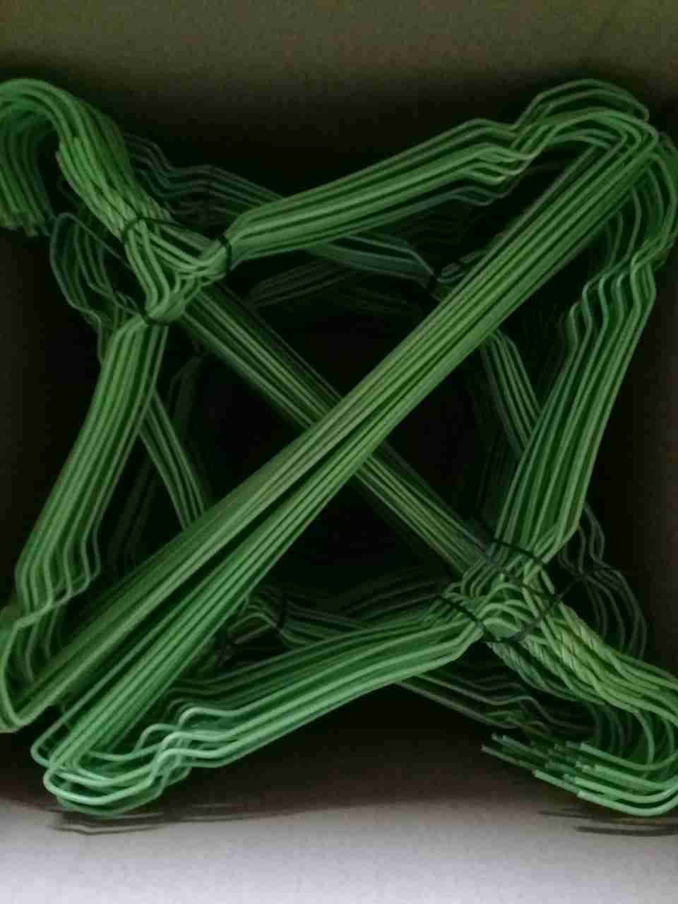 علاقات ملابس وكافة لوازم الدراي كلين                                            


	 				لا تنسَ أنك شاهدت هذا الإعلان في عنكبوت            
	 				
                                Al Shiraa Hanger...