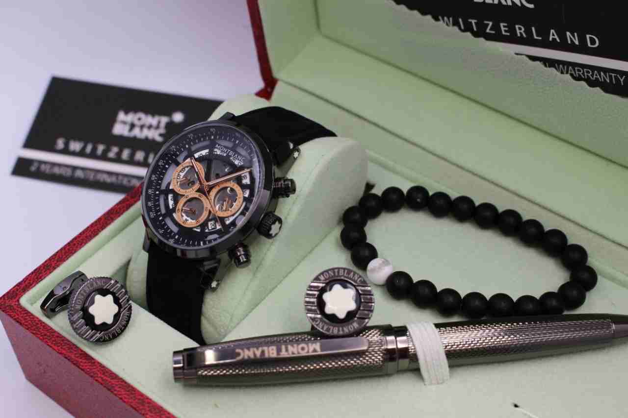 طقم مونت بلانك
لا تنسَ أنك شاهدت هذا الإعلان في عنكبوت
*MONTBLANC*
*اطقم مونت بلانك رجالي*
*مخمل...