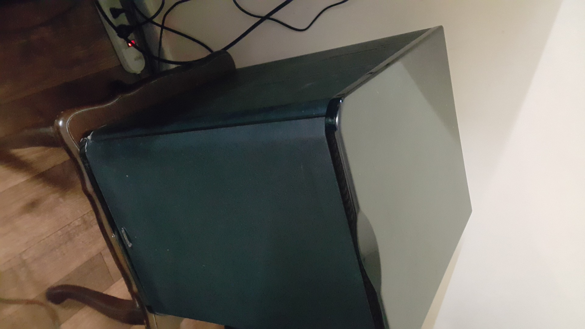 صب ووفر للبيع موديل Premier Acoustic PA-120 Titanium بحالة ممتازة
لا تنسَ أنك شاهدت هذا الإعلان في عنكبوت...
