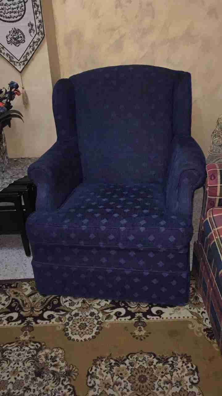 طقم كنب للبيع
لا تنسَ أنك شاهدت هذا الإعلان في عنكبوت
مستعمل نظيف...