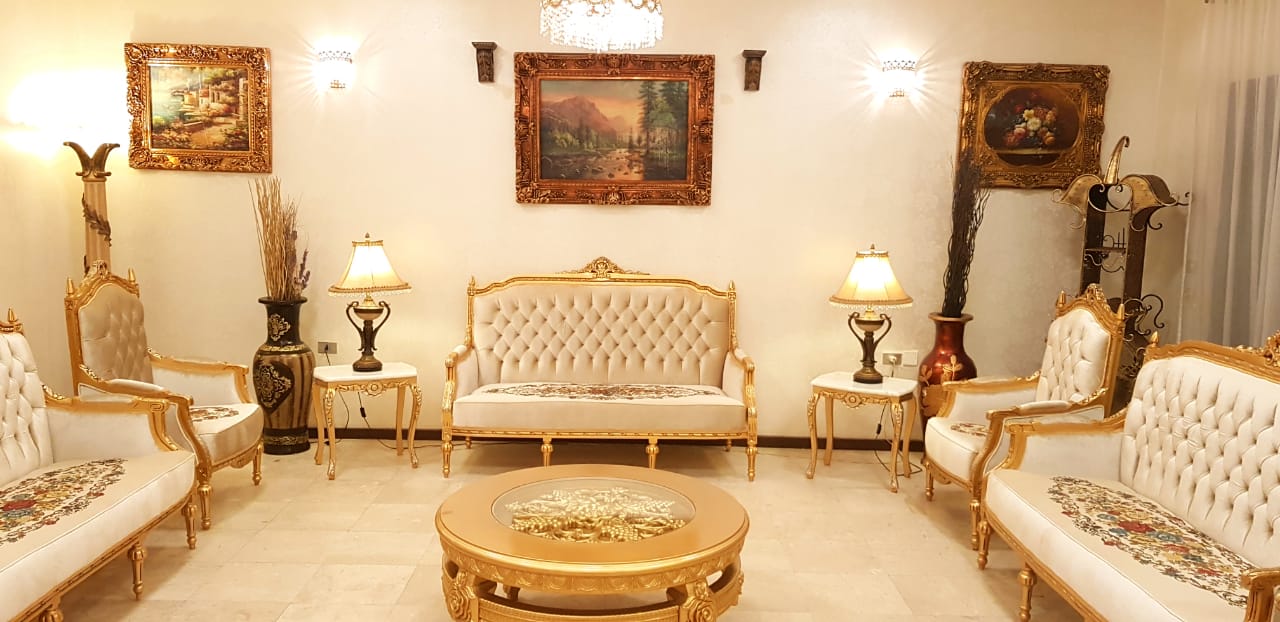 أطقم كنب كلاسيكية ملكية جديدة مصنعة من خشب الزان التركي
لا تنسَ أنك شاهدت هذا الإعلان في عنكبوت...