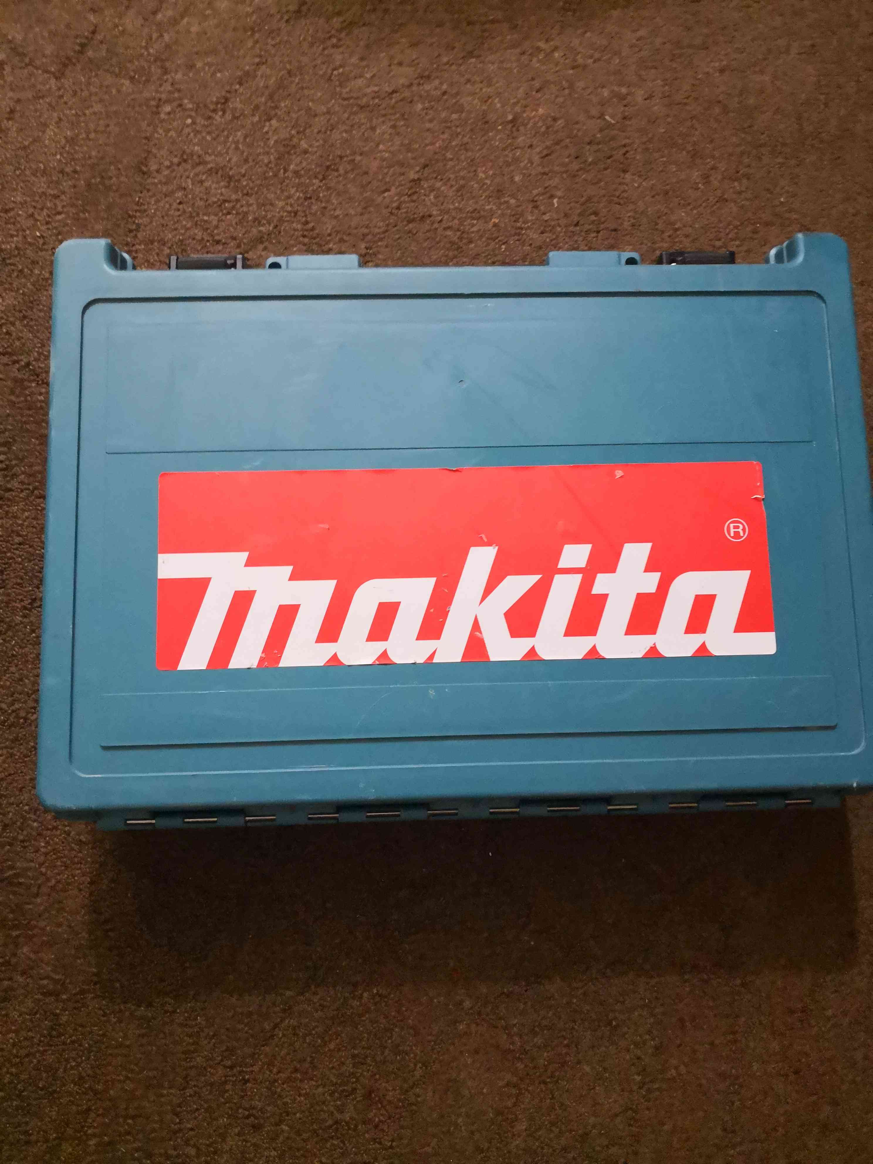 ماكيتا هلتي                                            


	 				لا تنسَ أنك شاهدت هذا الإعلان في عنكبوت            
	 				
                                ماكيتا (makita MO0810T)  بحالة الوكالةاست...