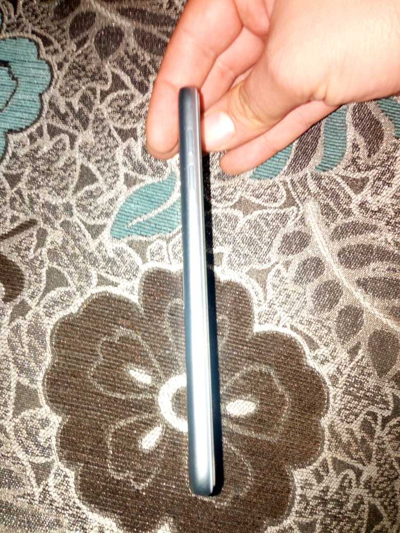 سامسونج جالكسي j7pro 64g
لا تنسَ أنك شاهدت هذا الإعلان في عنكبوت
الجهاز غني عن التعريف استعما...