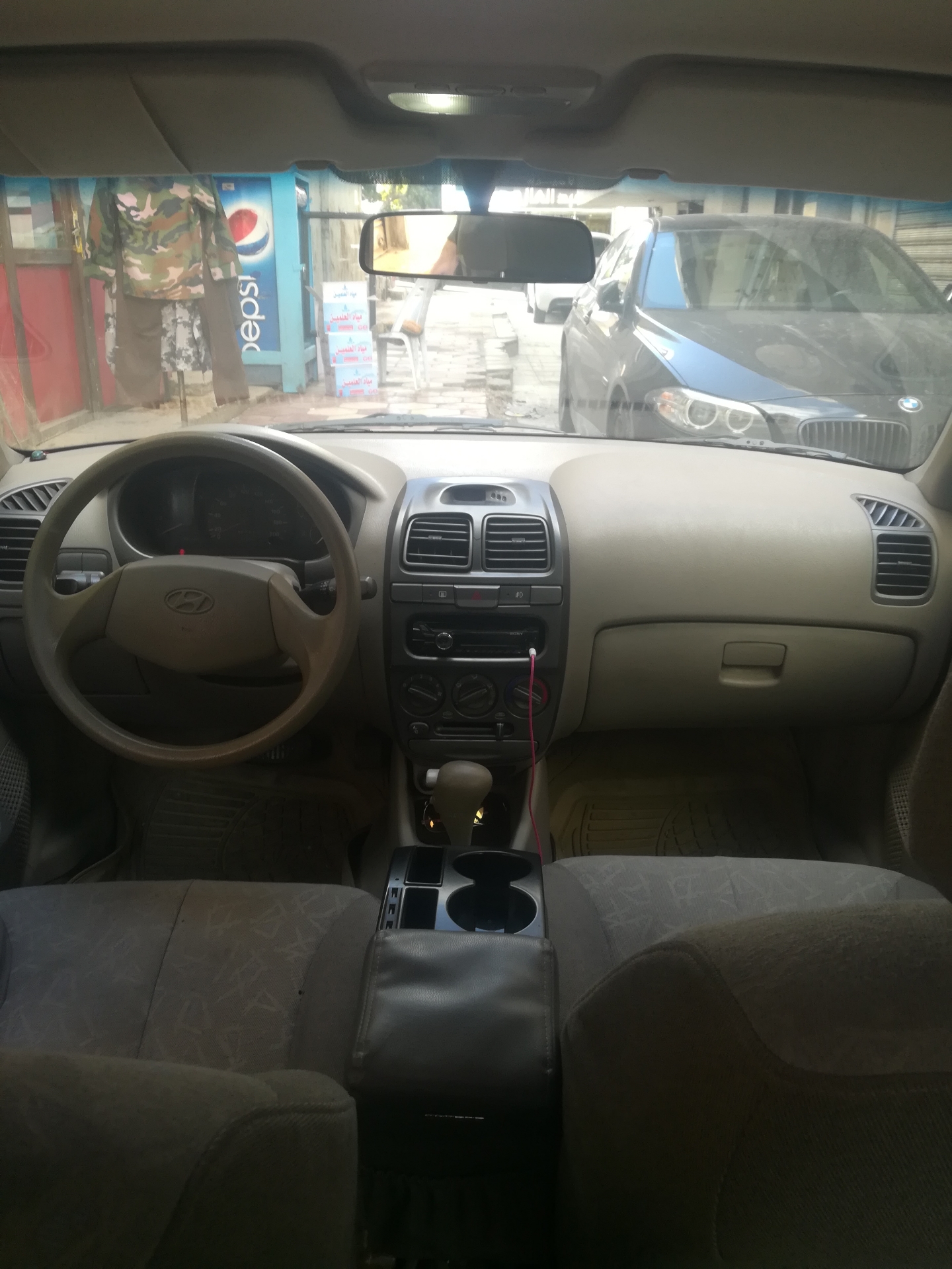فيرنا موديل 2000 فحص 3جيد وضربه راسيه
لا تنسَ أنك شاهدت هذا الإعلان في عنكبوت
السياره مكانيك...