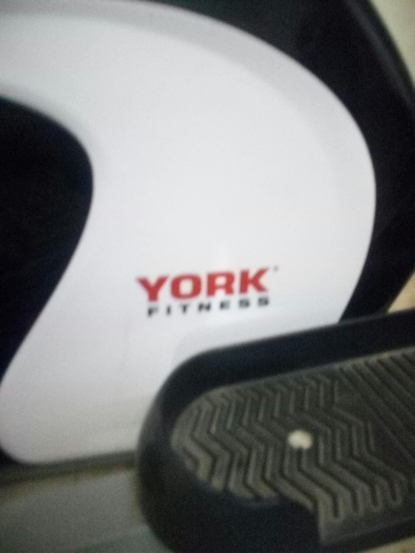 جهاز york fitens                                            


	 				لا تنسَ أنك شاهدت هذا الإعلان في عنكبوت            
	 				
                                جهاز رياضة شبه جديد السعر قابل للتفا...
