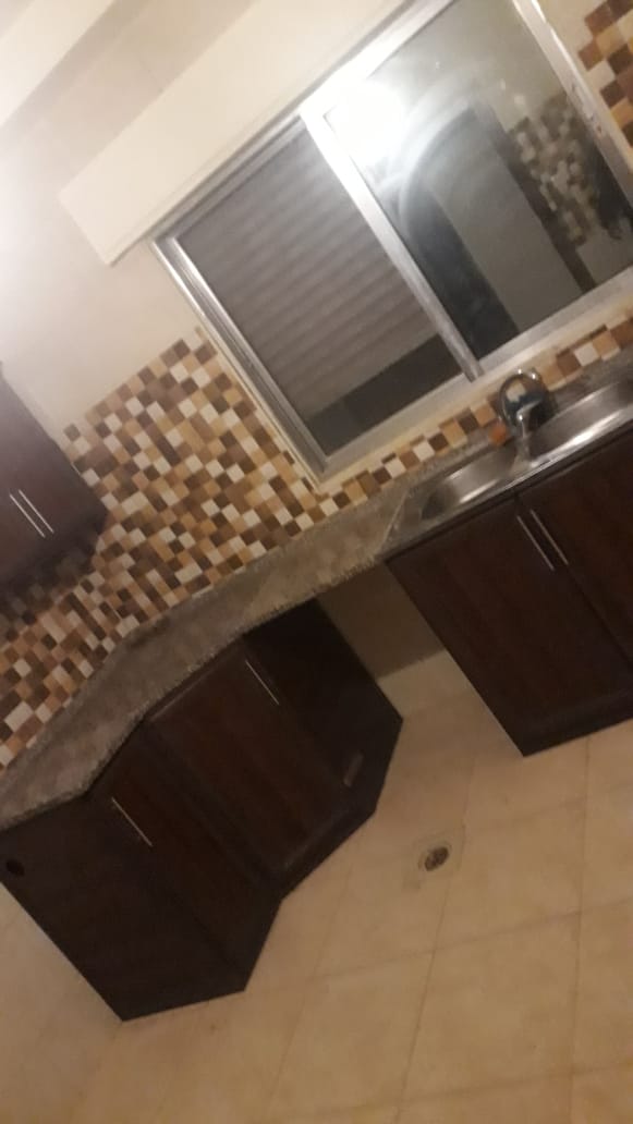 شقه فارغه للإيجار في شفا بدران                                            


	 				لا تنسَ أنك شاهدت هذا الإعلان في عنكبوت            
	 				
                                3 نوم صالون صاله مطبخ...