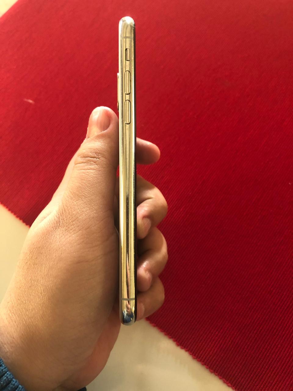 iphone x 64 gb
لا تنسَ أنك شاهدت هذا الإعلان في عنكبوت
Iphone x 64 gb used for only one month...