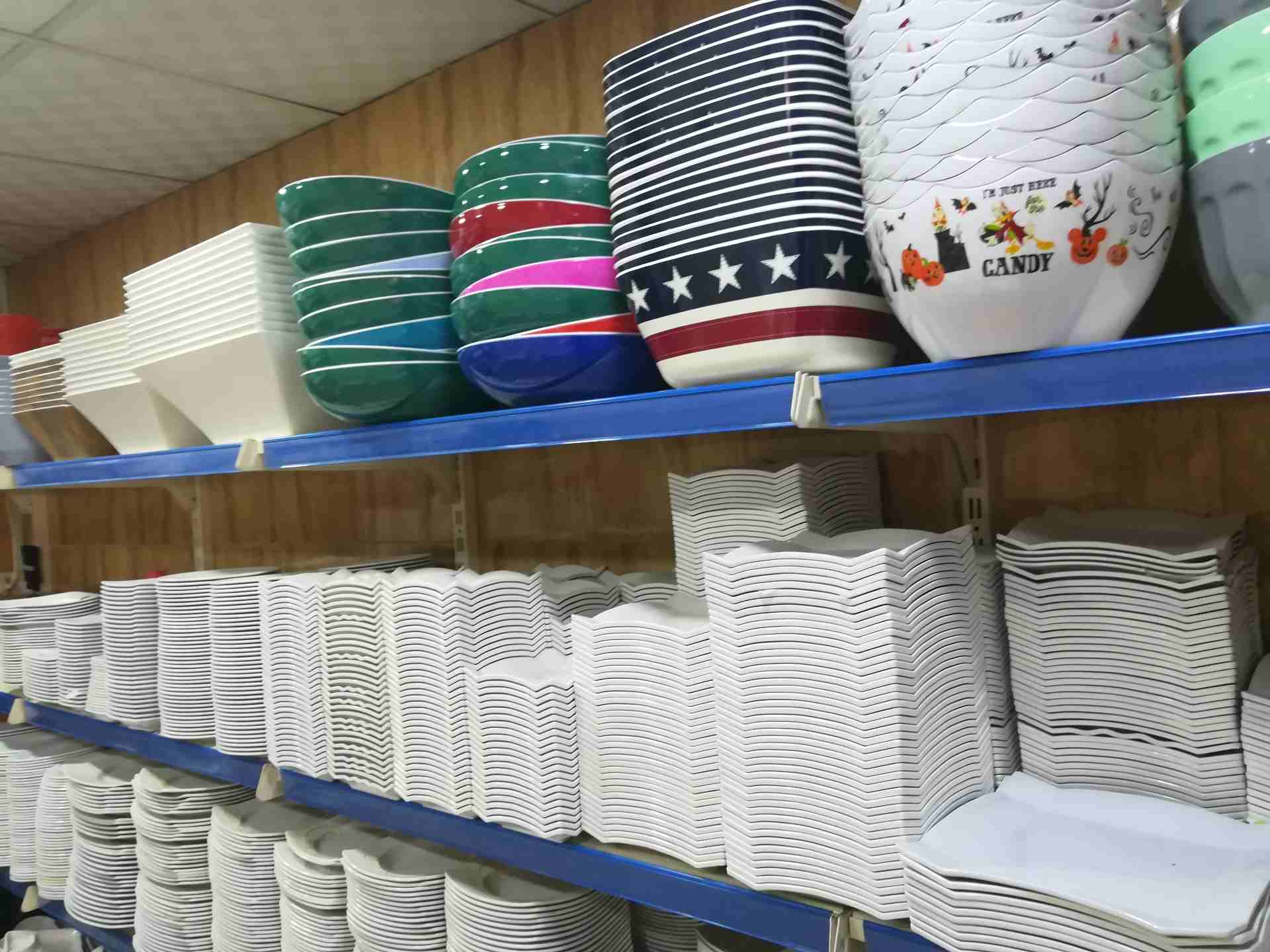 ميلامين نخب أول
لا تنسَ أنك شاهدت هذا الإعلان في عنكبوت
معرض الحسام للميلامين يرحب بكم الزرقاء ال...