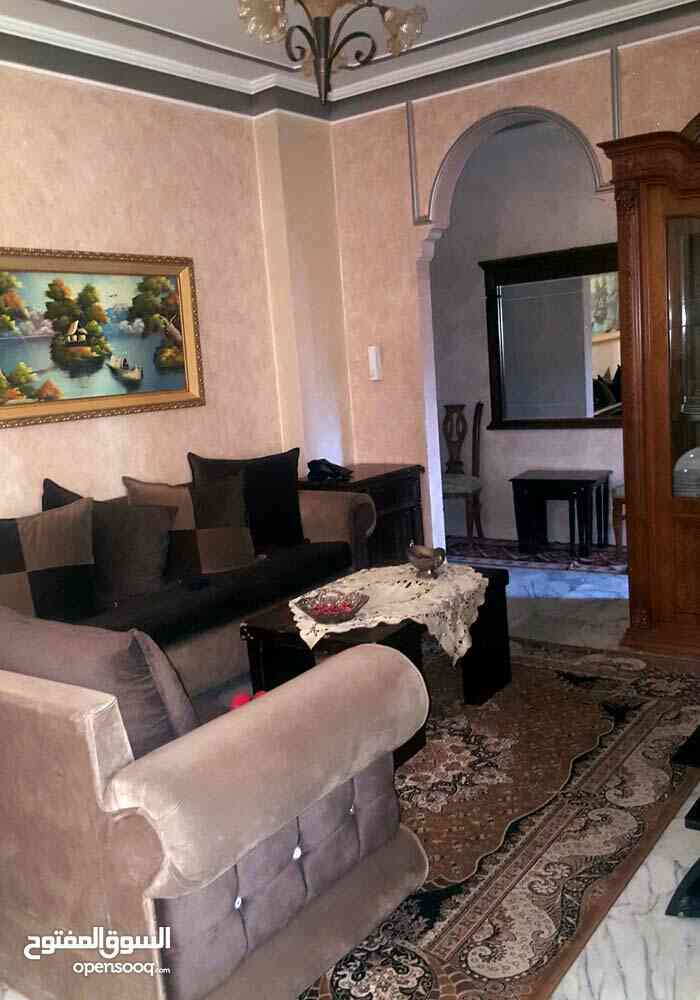 ضاحية الرشيد
لا تنسَ أنك شاهدت هذا الإعلان في عنكبوت
شقه للبيع
طابق ثاني
3 غرف نوم واحده ما...
