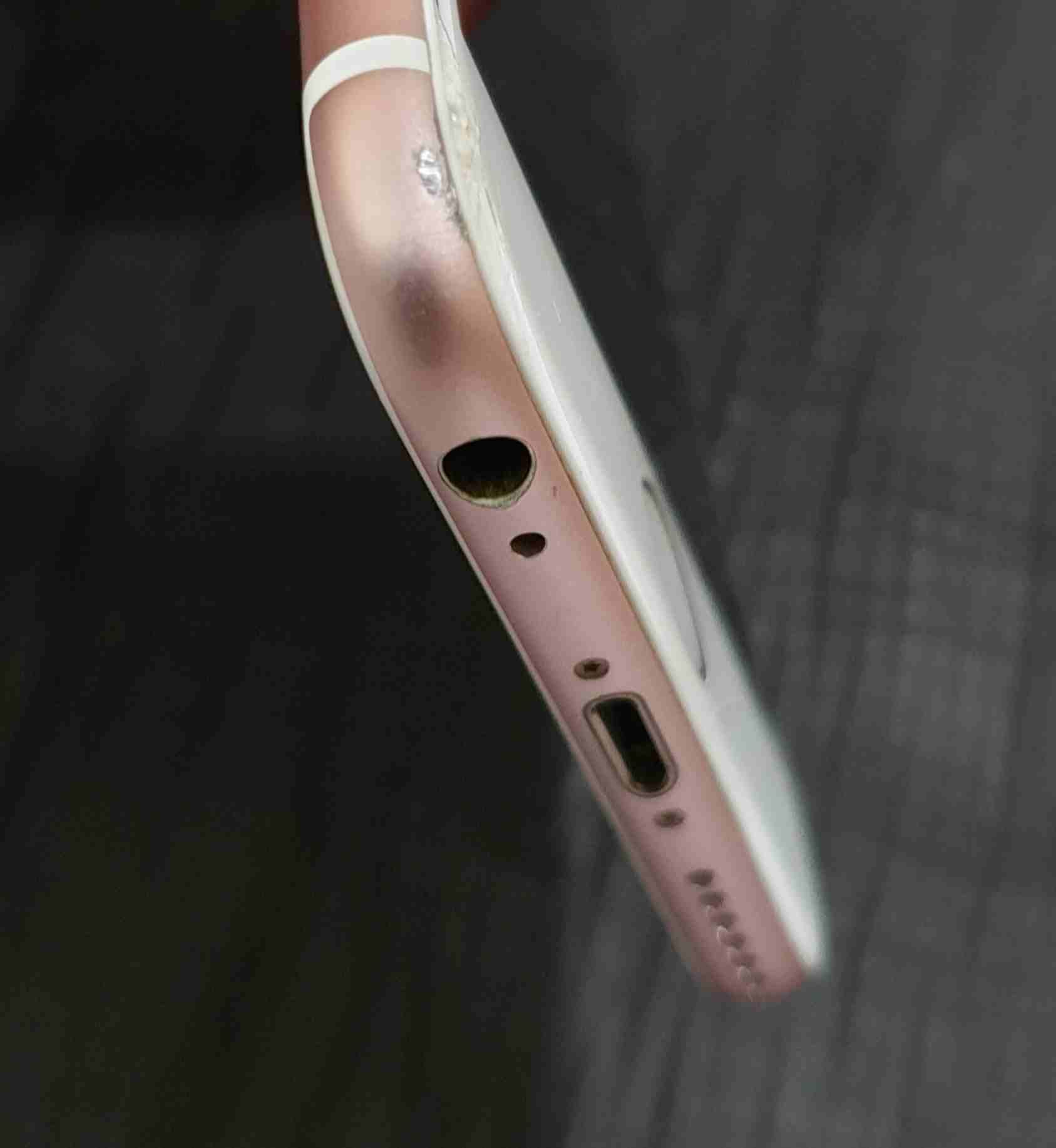 ايفون 6s ((مكسور))
لا تنسَ أنك شاهدت هذا الإعلان في عنكبوت
- ايفون 6 إس ((مكسور))
128GB-
- اللون...