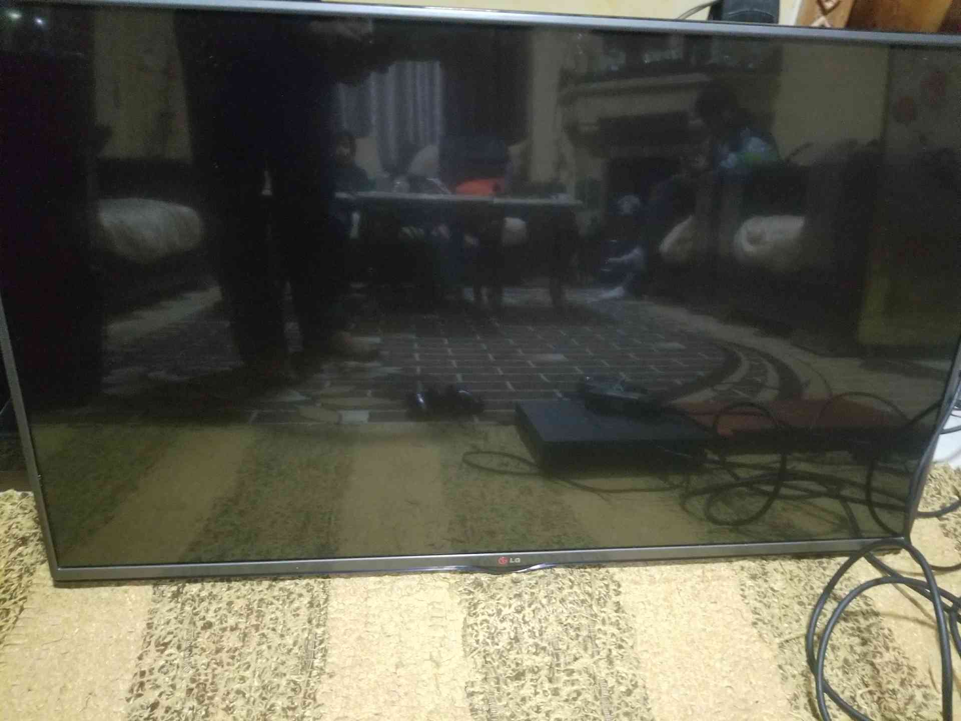 الجي 42 بوصه led موديل حديث                                            


	 				لا تنسَ أنك شاهدت هذا الإعلان في عنكبوت            
	 				
                                شاشه الجي ال اي دي...