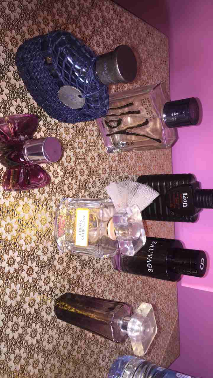 زجاجات عطر فارغه للبيع  العدد  7علب                                            


	 				لا تنسَ أنك شاهدت هذا الإعلان في عنكبوت            
	 				
                            زجاجات عطر فارغه للبي...