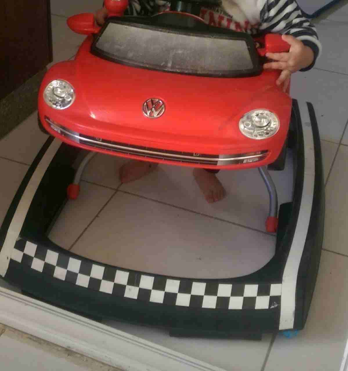 كراجة للبيع بحالة جيدة baby walker in good condition                                            


	 				لا تنسَ أنك شاهدت هذا الإعلان في عنكبوت            
	 				
                            الرج...