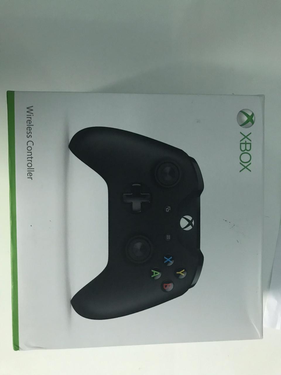 دراع xbox
لا تنسَ أنك شاهدت هذا الإعلان في عنكبوت
دراع xbox زي الجديد...