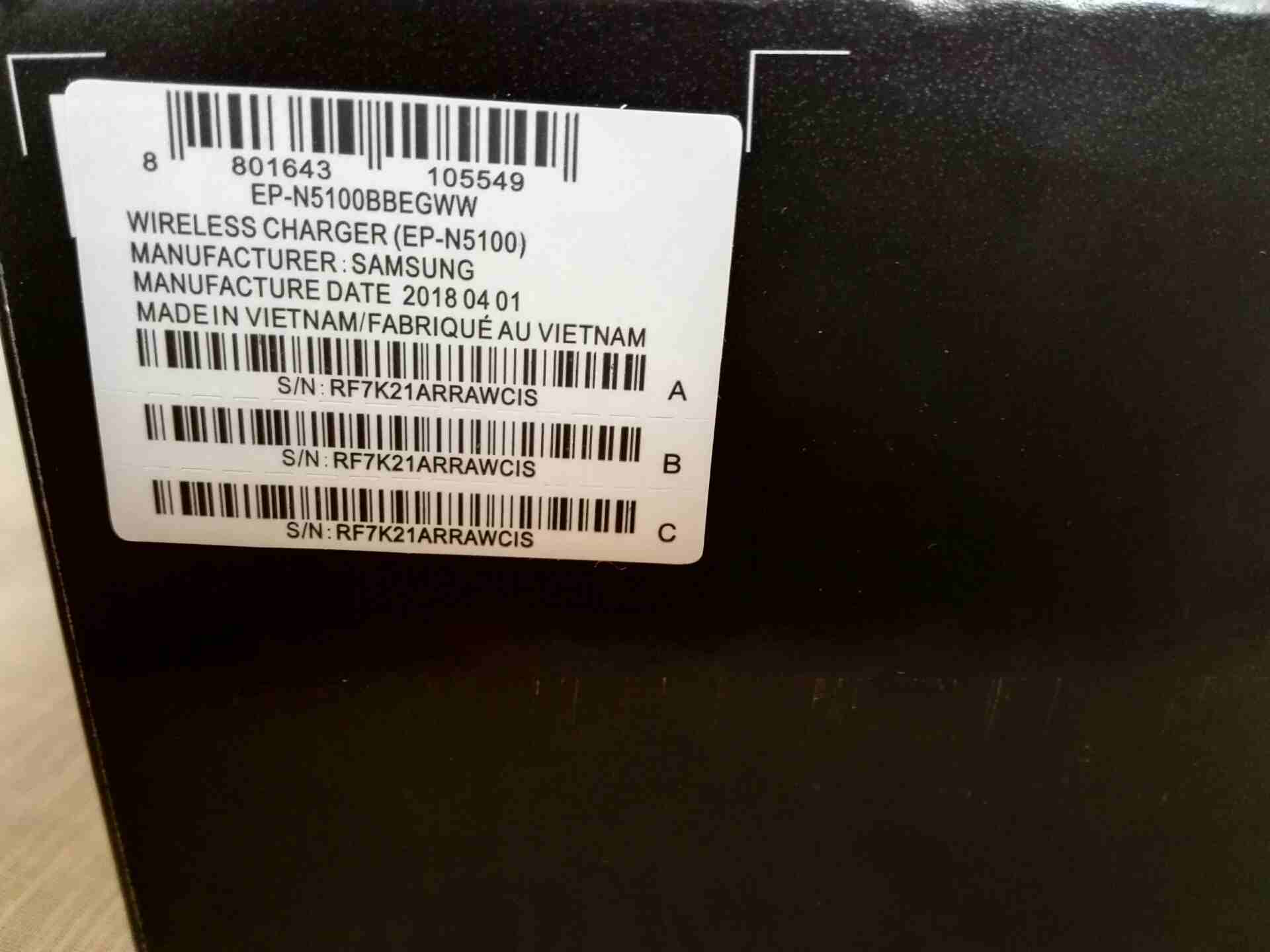 \\الكمية محدودة// Original OEM Samsung Fast Wireless Charger Fast Charging 2018
لا تنسَ أنك شاهدت هذا الإعلان في عنكبوت...