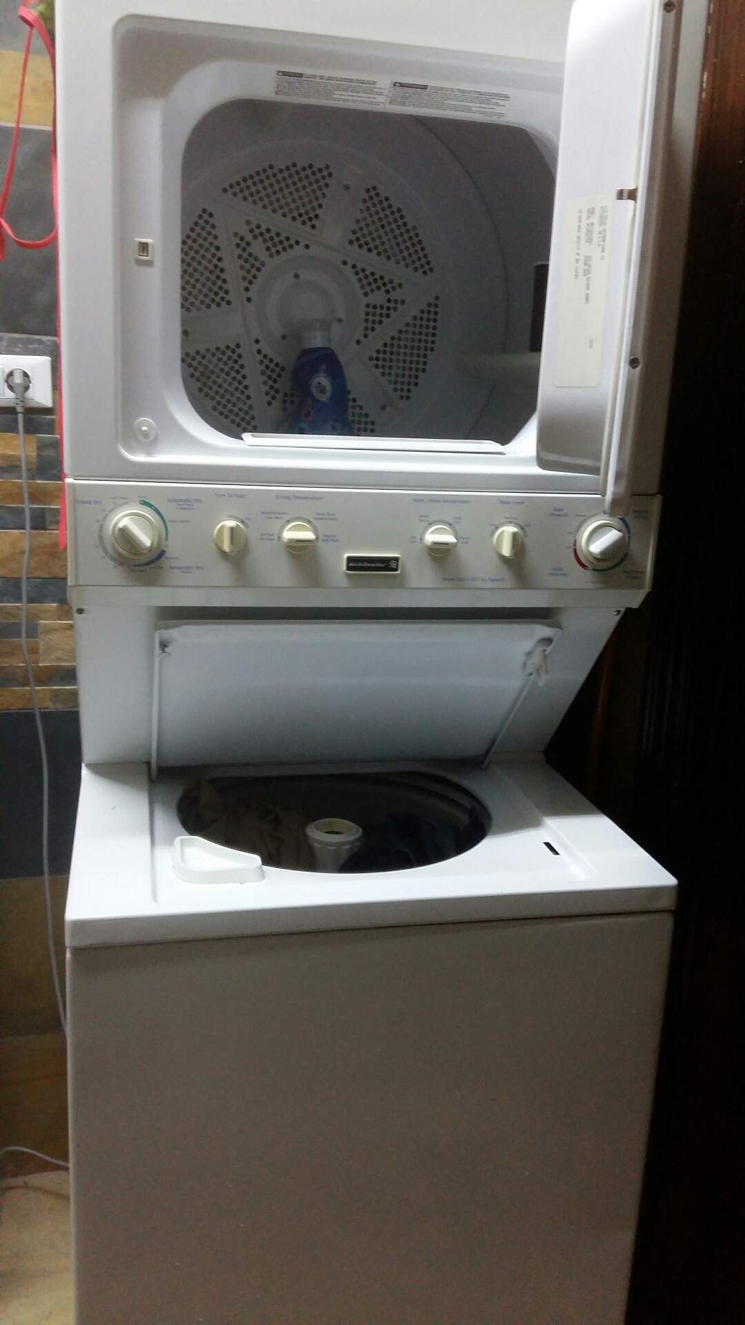 غسالة بحالة جيدة نوع kelvinator امريكي
لا تنسَ أنك شاهدت هذا الإعلان في عنكبوت
غسالة تب نظاف...