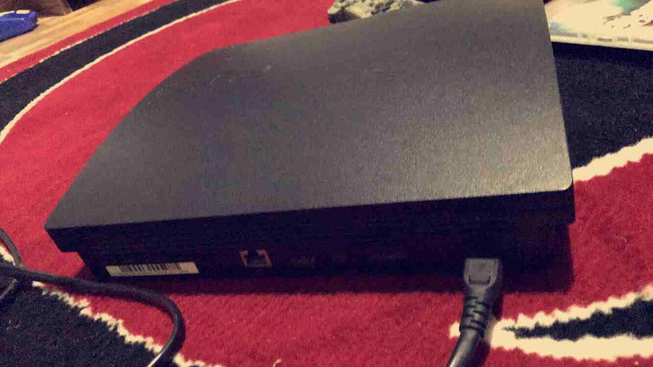 سوني 3 بلس  اخر اصدار سعه 520 قيقا شبه جديد                                            


	 				لا تنسَ أنك شاهدت هذا الإعلان في عنكبوت            
	 				
                            معاه يدين اصل...