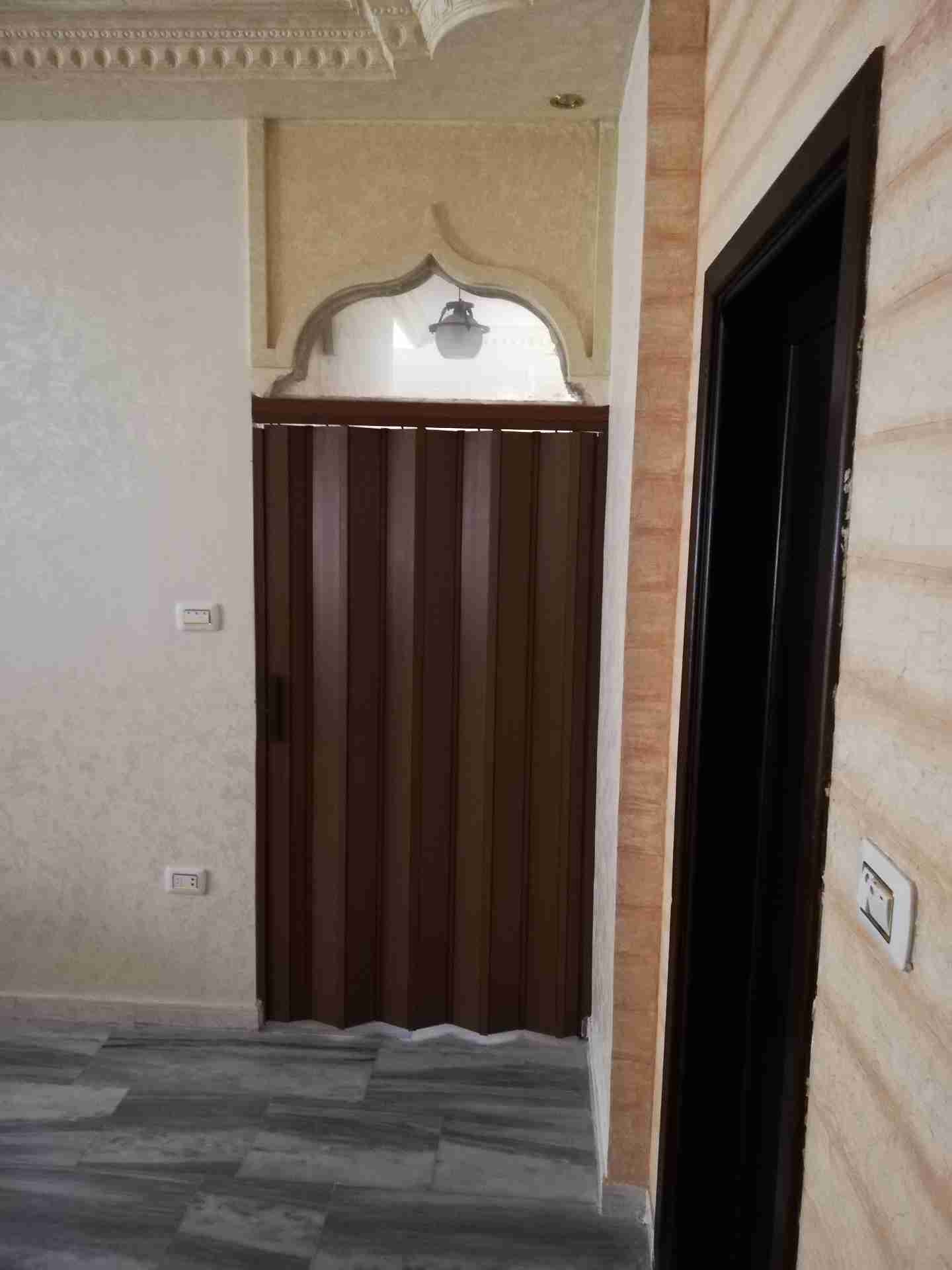 شقة للإيجار في الجبيهة مقابل القنصلية السعودية(عائلات فقط)
لا تنسَ أنك شاهدت هذا الإعلان في عنكبوت...