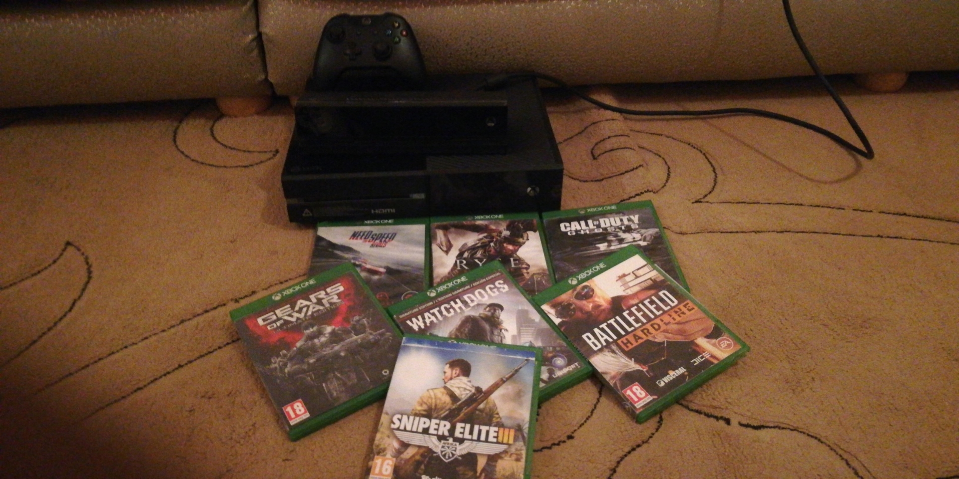 xboxone مع 7 اشرطه للبدل او للبيع                                            


	 				لا تنسَ أنك شاهدت هذا الإعلان في عنكبوت            
	 				
                                Xbox one
حالة الجها...